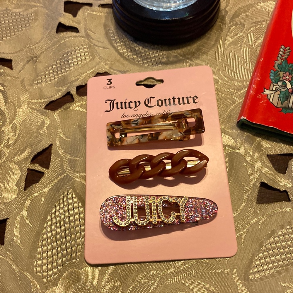 3/$18 🇺🇸 Hair Clips Juicy Couture